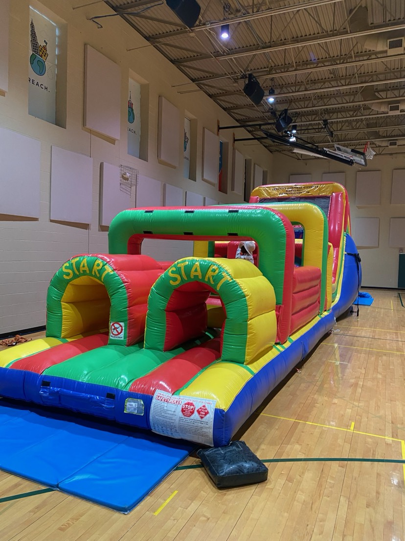 55' Obstacle Course in gym