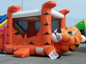 Tiger Belly moonwalk