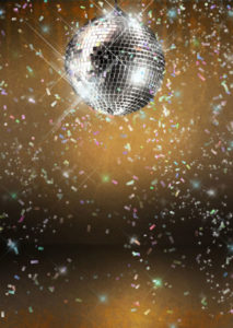 selfie-disco-ball-backdrop