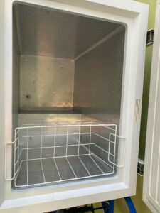 Frozen Treat Cart-inside